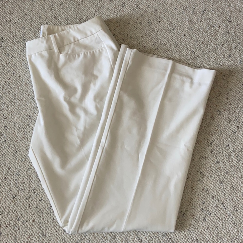 NWOT New York & Company white dress pants